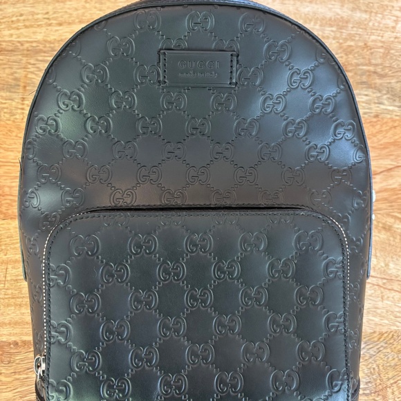 GUCCI Black GG Signature Leather Small Backpack - Picture 1 of 4